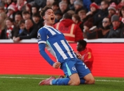 南宫体育- 赛前欧联传出新动向；布莱顿强势反弹；管理层表态：更衣室稳定；临场指挥获称赞