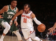 NG体育-蒂姆关键节点精彩发挥，雄鹿带队取胜！的简单介绍