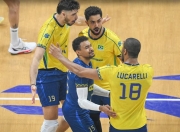 NG体育-德罗巴在塞尔维亚队比赛中连败，战术调整引发热议！的简单介绍