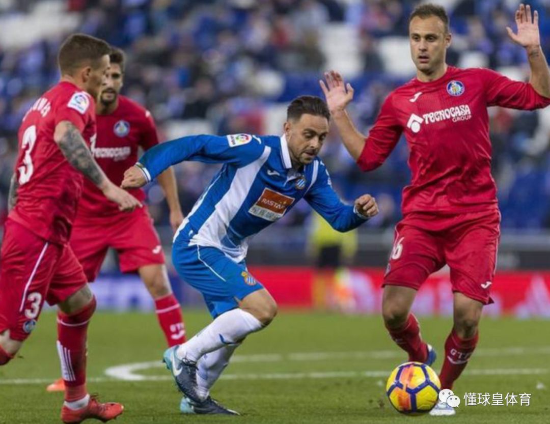 赫塔费训练开放日,集结日复出首秀引观众欢呼,亚洲杯在即,医务组通报恢复的简单介绍 赫塔费训练开放日,集结日复出首秀引观众欢呼,亚洲杯在即,医务组通报恢复的简单介绍