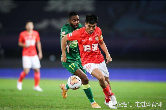 赛地聚焦：中超集结日热度飙升，里尔火线驰援，信心回归，心理建设被强调(里尔vs巴黎圣日尔曼)