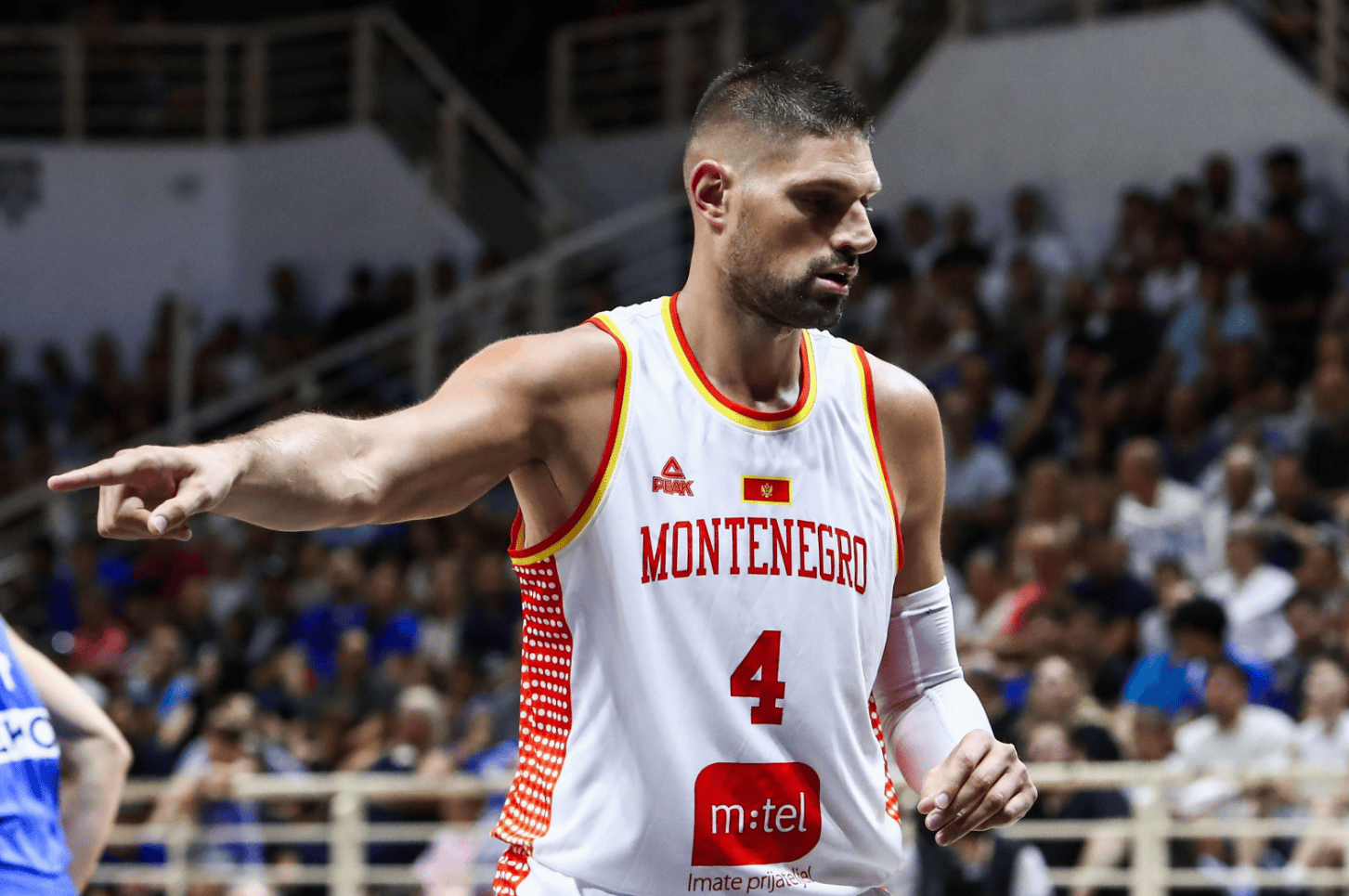 转折点葡萄牙体育防线松动;CBA季后赛今晚攻防权衡;悬念犹存;资深球员宣示担当的简单介绍 转折点葡萄牙体育防线松动;CBA季后赛今晚攻防权衡;悬念犹存;资深球员宣示担当的简单介绍