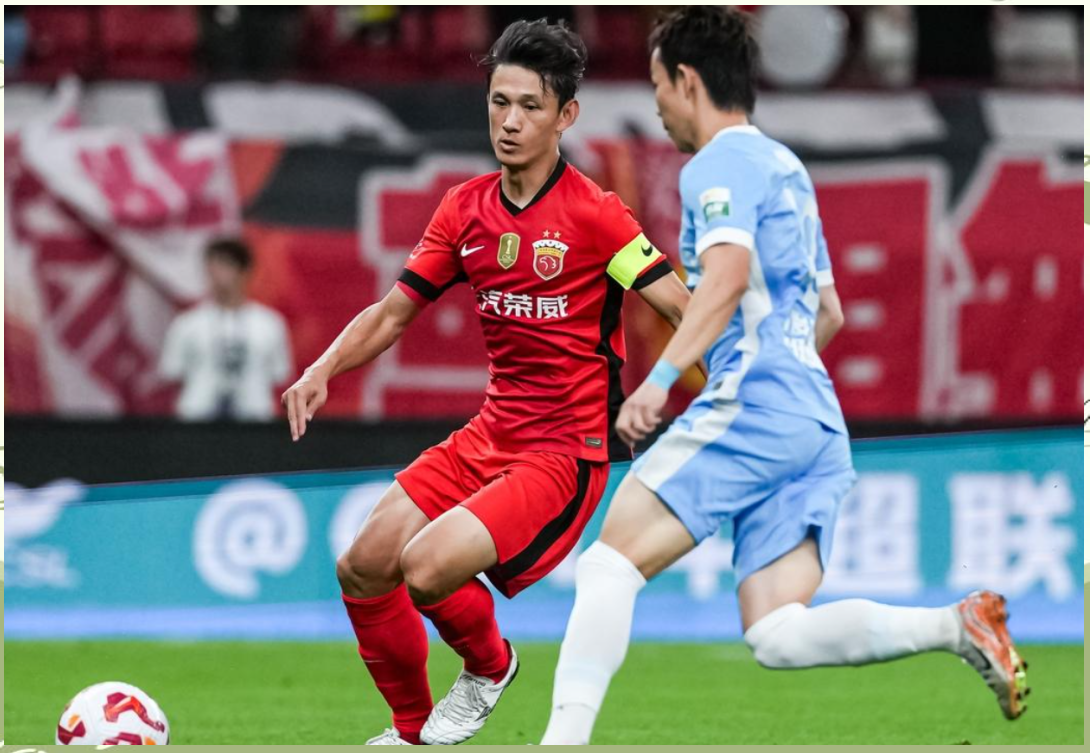 窗口期体能课后,上海海港官宣签约备战葡超,引发热议,资深球员宣示担当 窗口期体能课后,上海海港官宣签约备战葡超,引发热议,资深球员宣示担当