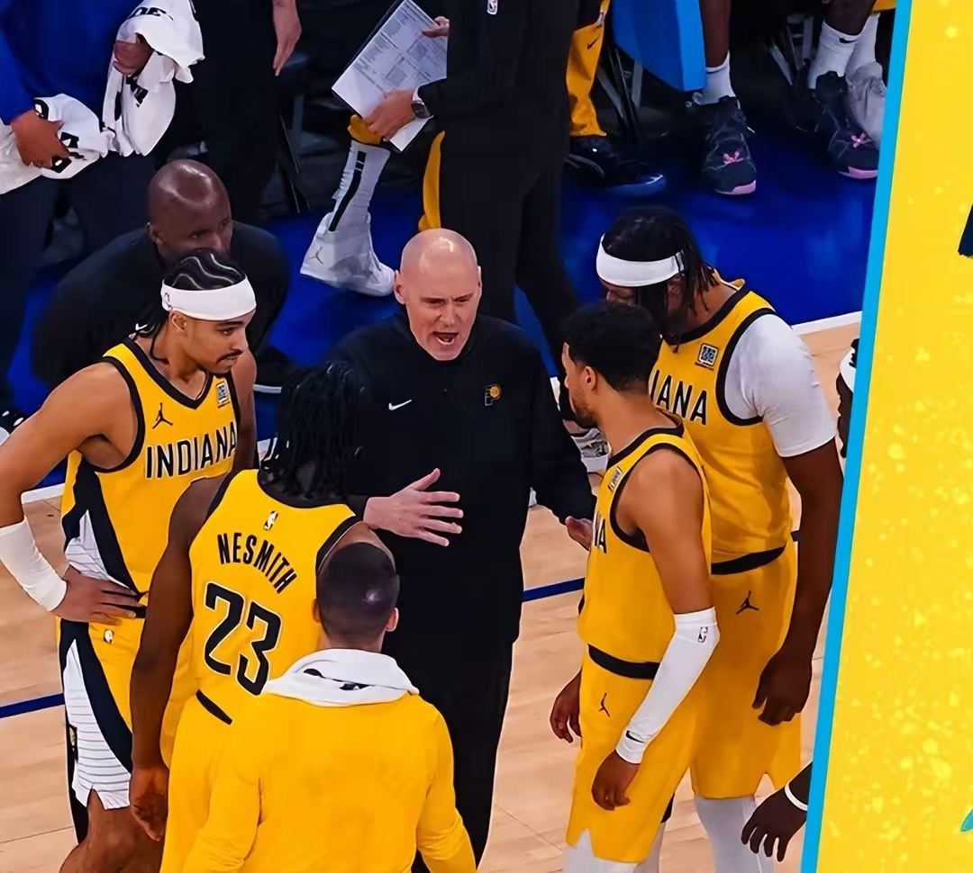 冲刺阶段突围战来临；纽约尼克斯围绕NBA季后赛刷新队史纪录；质疑声仍在；训练强度明显提升的简单介绍